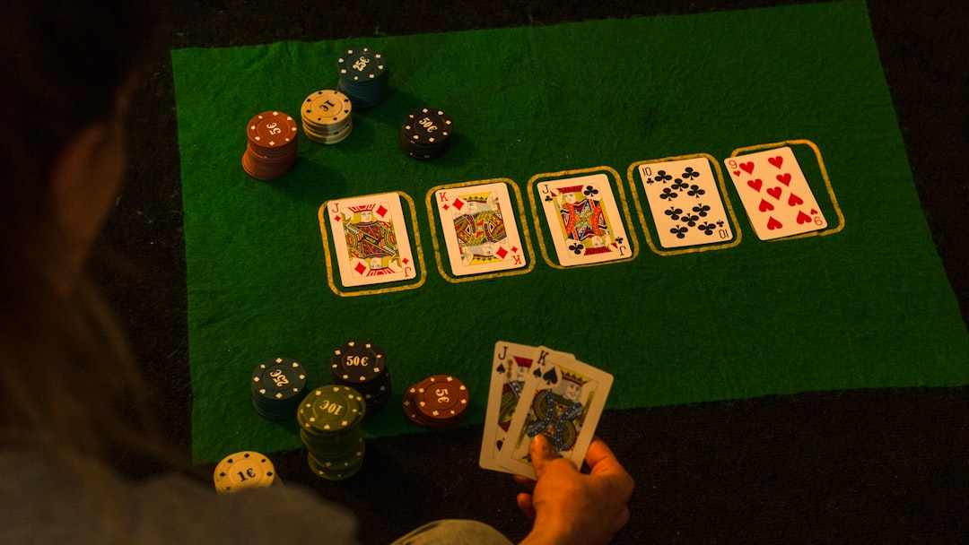 Photo Video Poker vs Texas Holdem