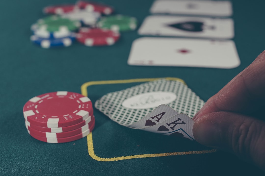 Photo Poker ca la aparate 77777