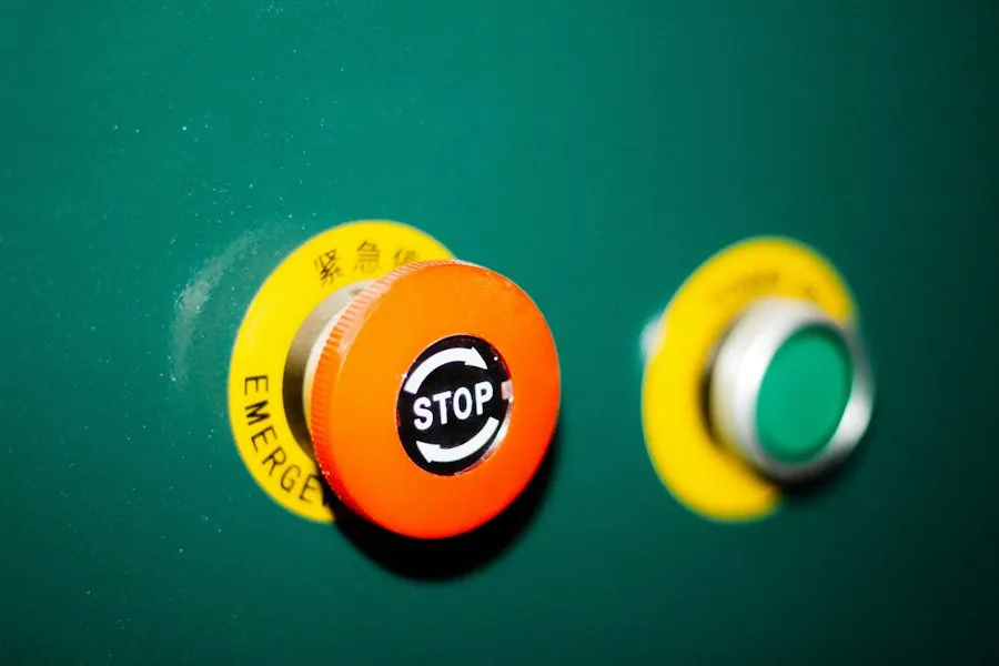 Photo maintaining control tips